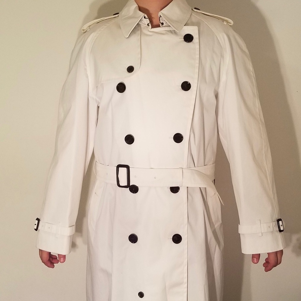 Burberry trench coat size 52 EU/ 42 US Men